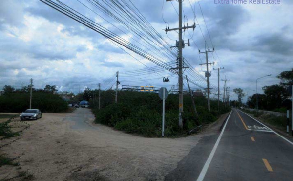 ขายที่ดินเปล่าใกล้ทะเล เนื้อที่ 590ตรว.เหมาะทำสร้างพักตากอากาศ หาดปึกเตียน