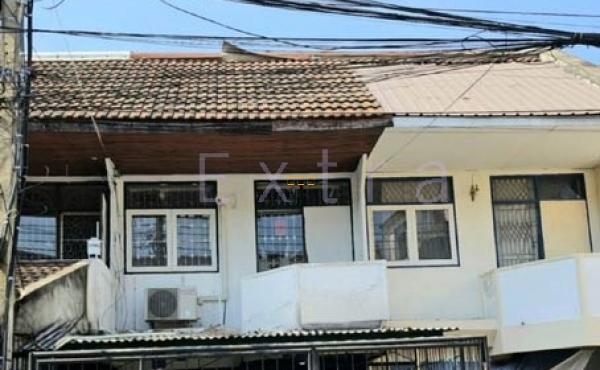 ทาวน์เฮาส์ 2ชั้น เนื้อที่ 18.2ตรว. สมเด็จพระปิ่นเกล้า9 ทำเลดี