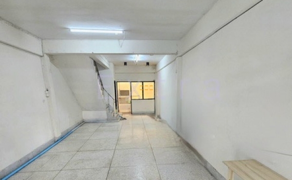 ทาวน์เฮาส์ 2ชั้น เนื้อที่ 18.2ตรว. สมเด็จพระปิ่นเกล้า9 ทำเลดี