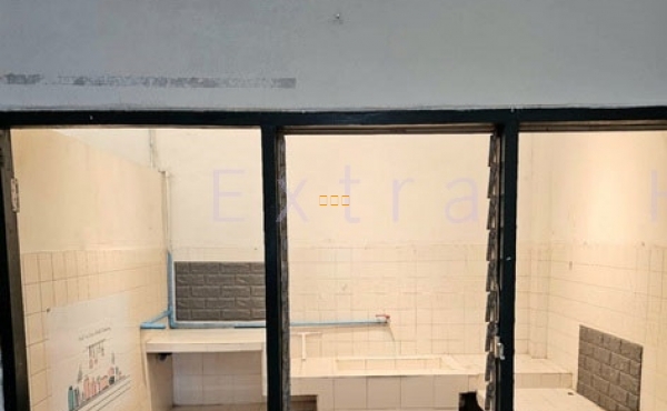 ทาวน์เฮาส์ 2ชั้น เนื้อที่ 18.2ตรว. สมเด็จพระปิ่นเกล้า9 ทำเลดี