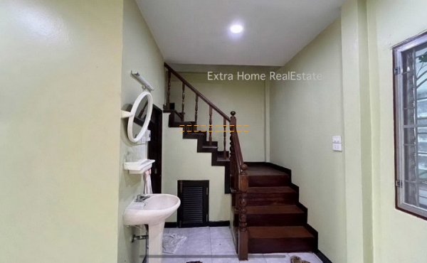 บ้าน 2ชั้น ม.สราญวงศ์ ลาดกระบัง 21 ตรว. รีโนเวทใหม่ 