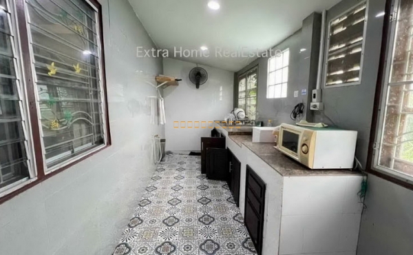 บ้าน 2ชั้น ม.สราญวงศ์ ลาดกระบัง 21 ตรว. รีโนเวทใหม่ 