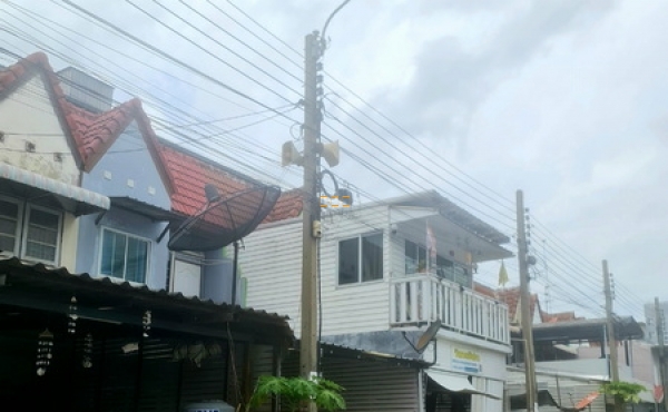 ทาวน์เฮาส์ 2ชั้น รีเจนซี่ บางบัวทอง 16ตรว. ใกล้รถไฟฟ้า